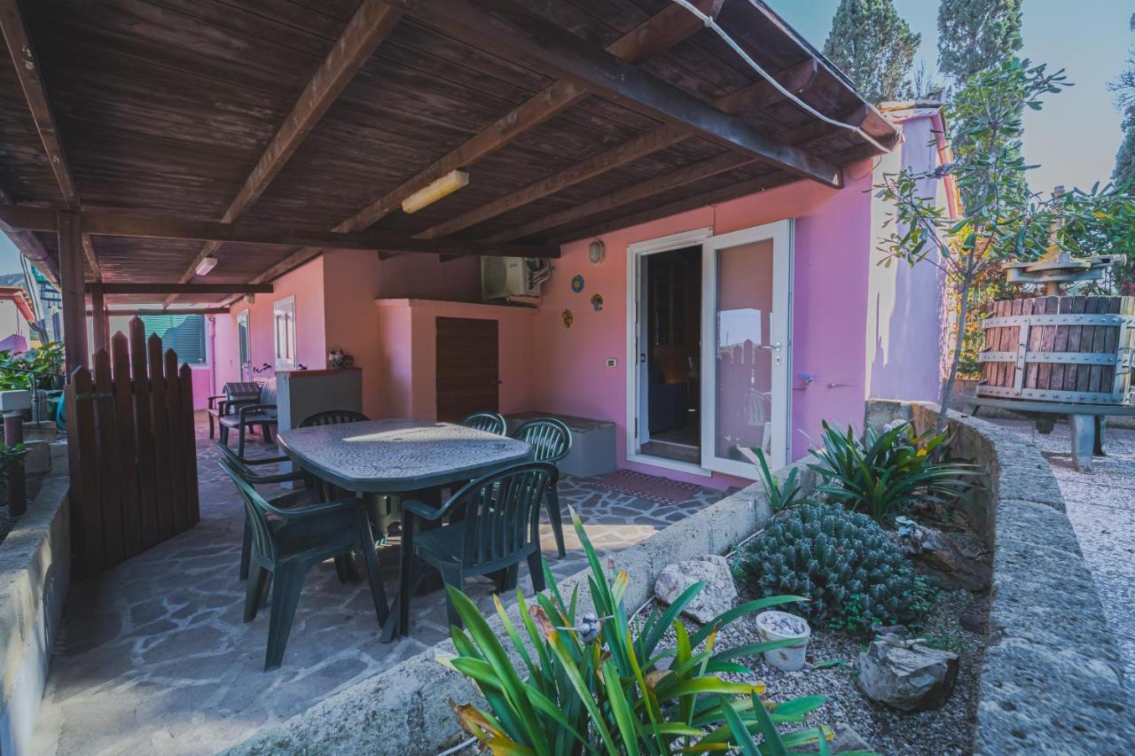 Casa Alex A Schiopparello - Goelba *